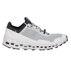 On CLOUDULTRA Damen Trailrunningschuhe GLACIER/FROST