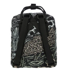 FJÄLLRÄVEN Fjällräven KÅNKEN ART MINI Tagesrucksack DARKWOODS -Outdoor Verkauf 5638033817 c kanken art mini fjaellraeven 24